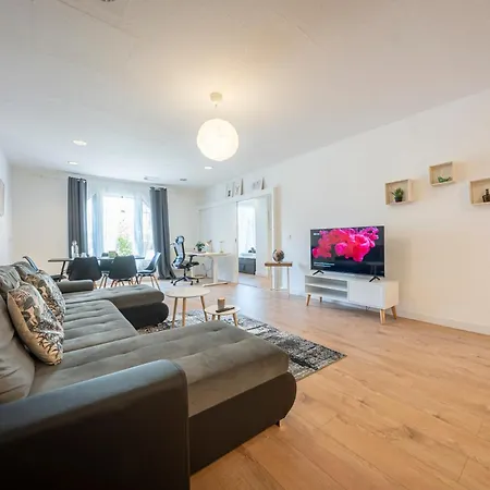 Xxl Design-appartement Highdesign 10 Pers Zentral Naehe Heidelberg Und Mannheim Weinheim
