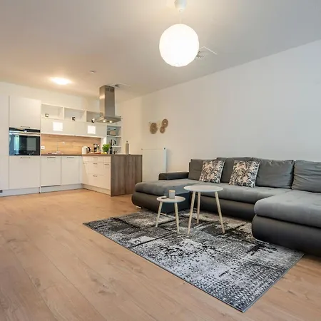 Xxl Design-appartement Highdesign 10 Pers Zentral Naehe Heidelberg Und Mannheim Apartamento